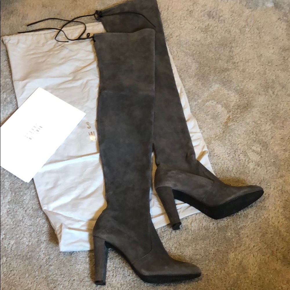 Stuart Weitzman Highland Boots in Gray